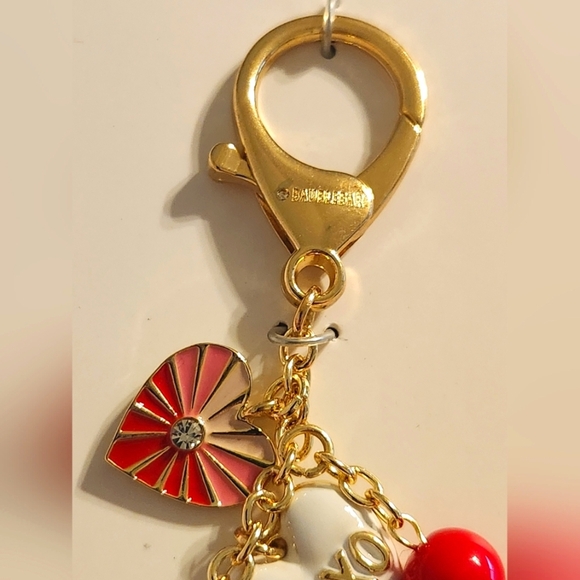 BaubleBar "Hooked On Love" Heart Bag Charm/Key Chain Brand New - Picture 4 of 7